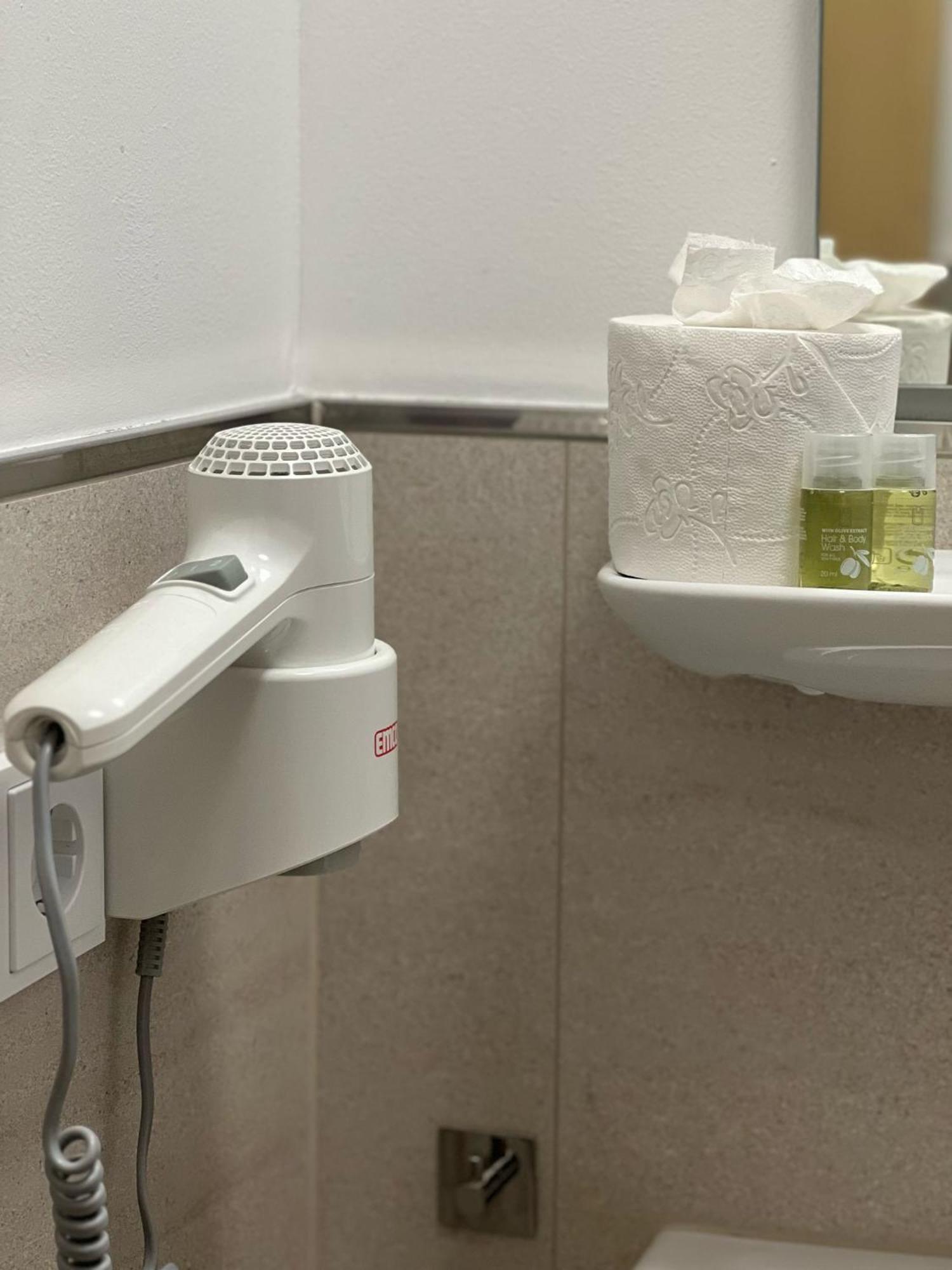 Avento Hotel Hannover Langenhagen  Eksteriør billede